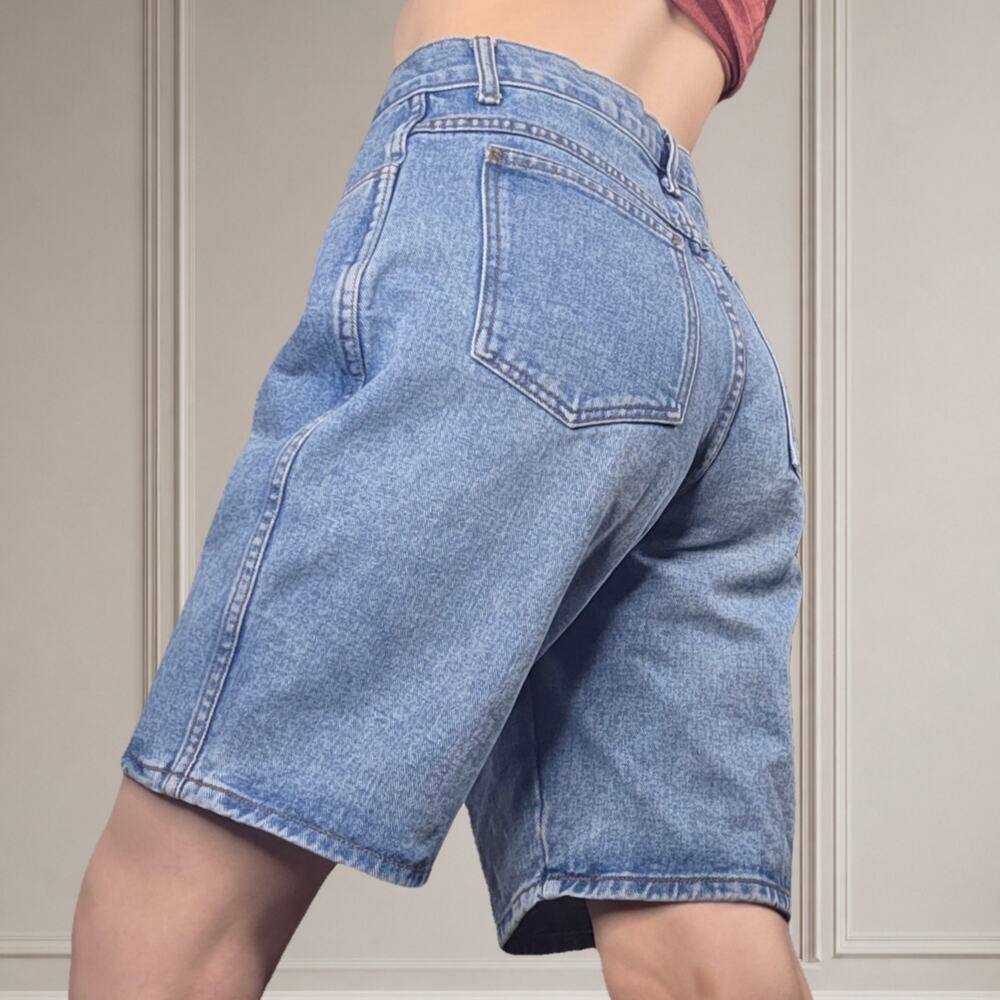 28 Waist 90s Jorts High Rise Jean Shorts Bill Blass Light Wash Minimalist